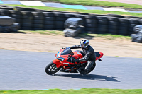 enduro-digital-images;event-digital-images;eventdigitalimages;lydden-hill;lydden-no-limits-trackday;lydden-photographs;lydden-trackday-photographs;no-limits-trackdays;peter-wileman-photography;racing-digital-images;trackday-digital-images;trackday-photos